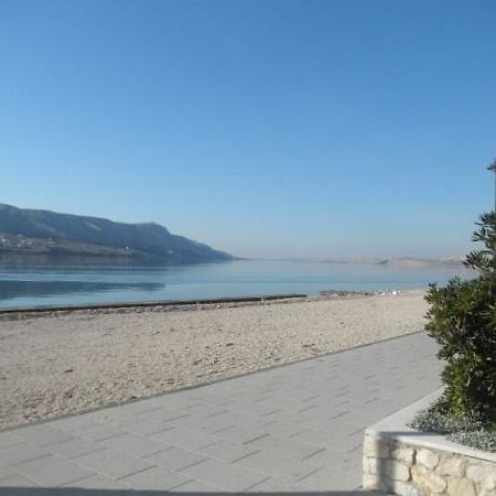 Apartmani Tonci Pag Pag Town Exteriör bild