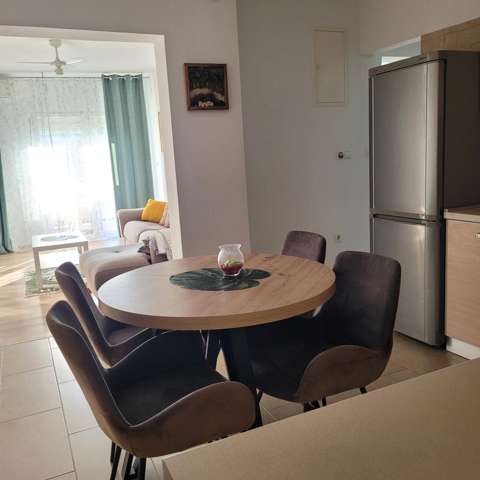 Apartmani Tonci Pag Pag Town Exteriör bild